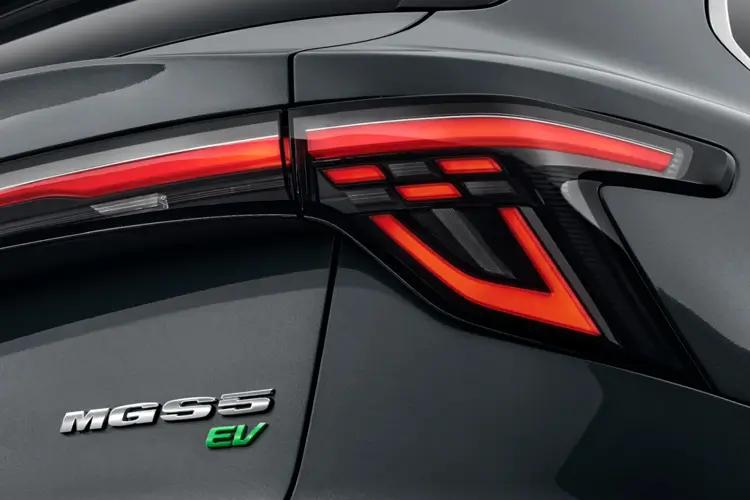 3946949 170kW SE EV Long Range 64kWh 5dr Auto