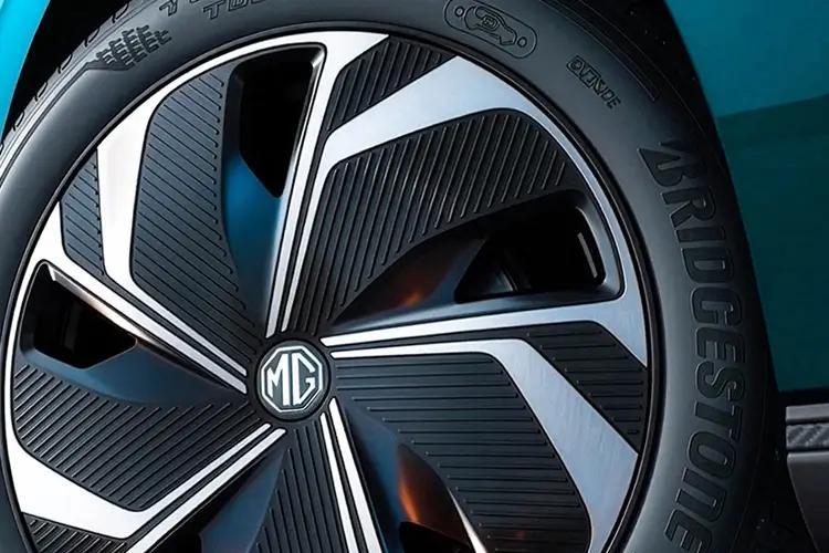 4061126 170kW Premium Long Range 64kWh 5dr Auto